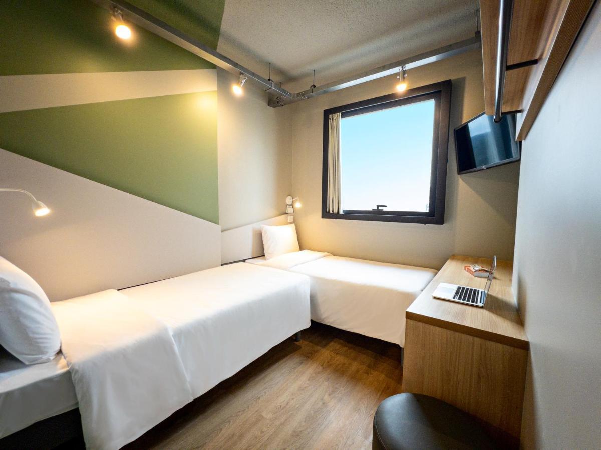 Ibis Budget Balneário Camboriú Exterior foto
